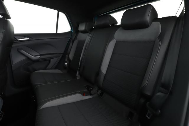 Volkswagen T-Cross image 3