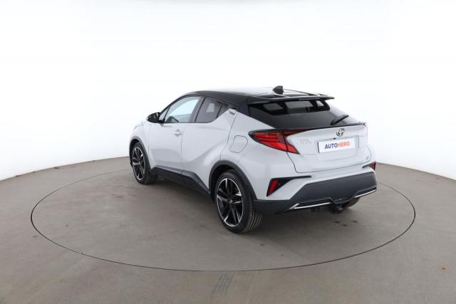 Toyota C-Hr image 3