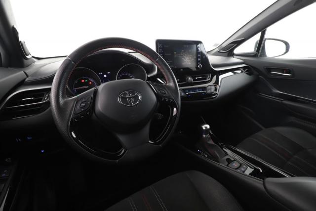 Toyota C-Hr image 7