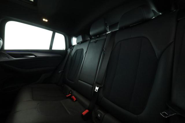 Bmw X4 image 5