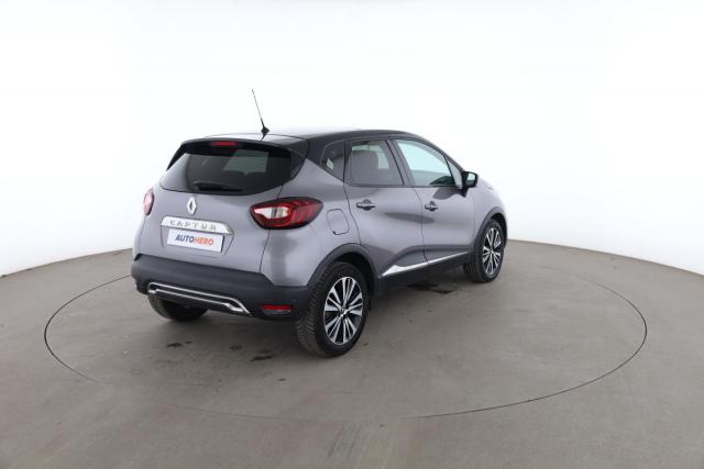 Renault Captur image 2