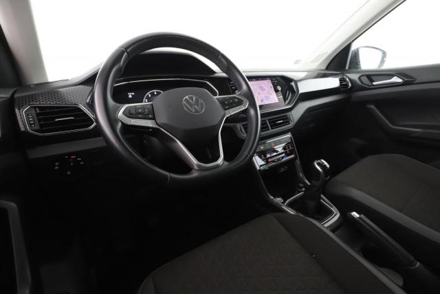 Volkswagen T-Cross image 5
