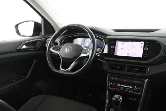Volkswagen T-Cross image 9