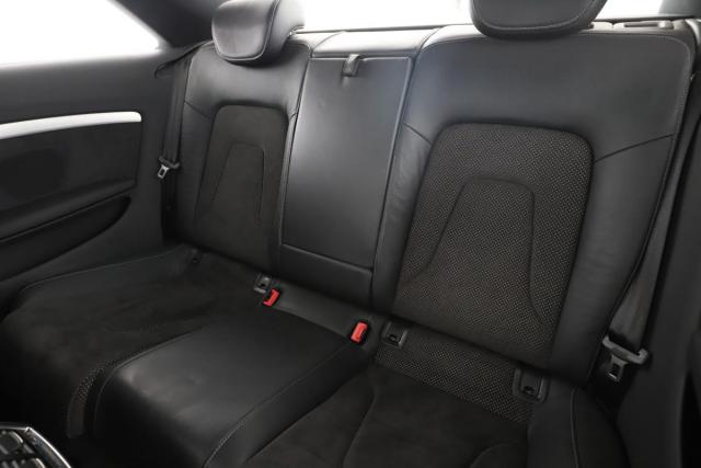 Audi A5 image 2