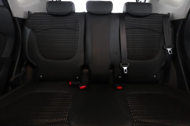 Renault Captur image 8