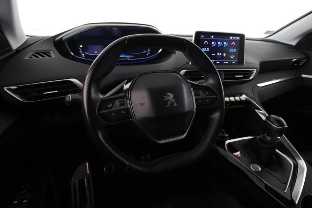 Peugeot 3008 image 6