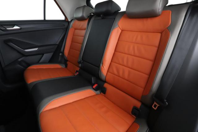 Volkswagen T-Roc image 5