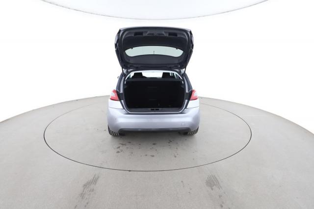 Peugeot 308 image 6