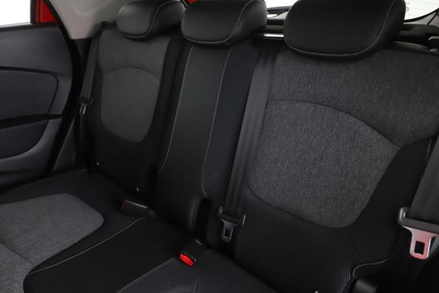 Renault Captur image 8