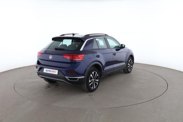 Volkswagen T-Roc image 4