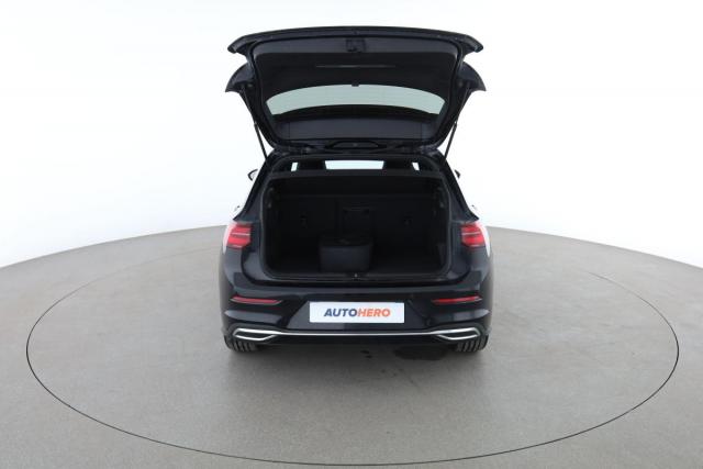 Volkswagen Golf image 1
