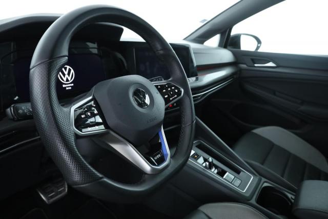 Volkswagen Golf image 7
