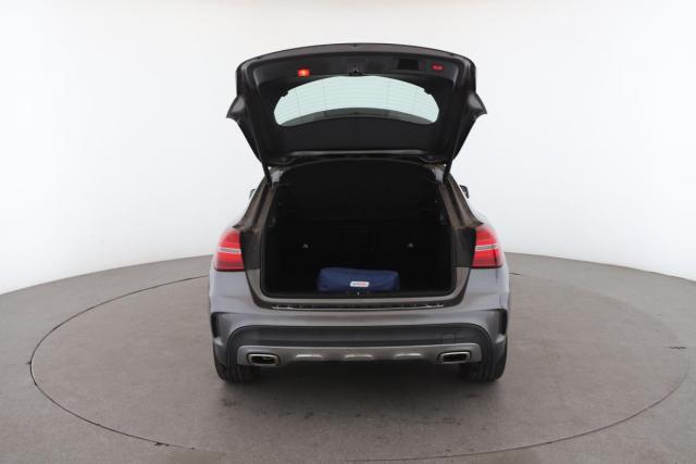 Mercedes Benz Gla image 3