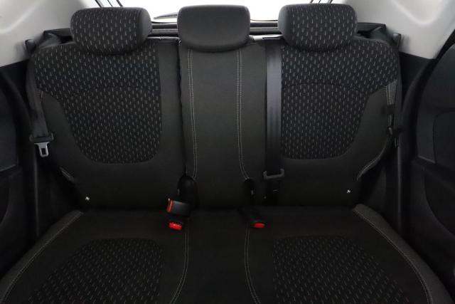 Renault Captur image 1