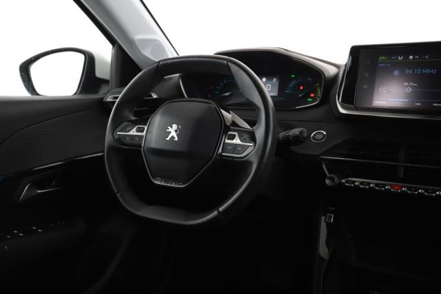 Peugeot 208 image 5