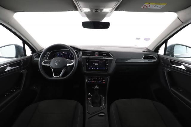 Volkswagen Tiguan image 8