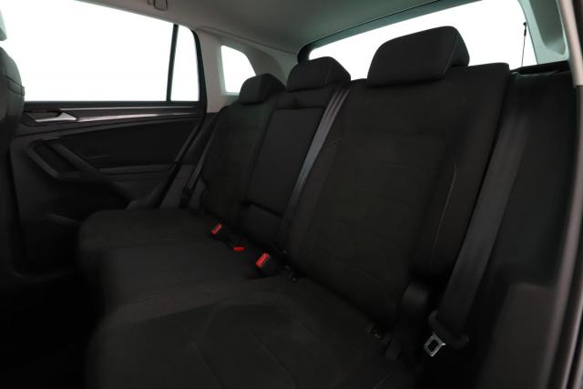 Volkswagen Tiguan image 9