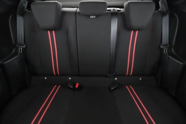 Opel Corsa image 4
