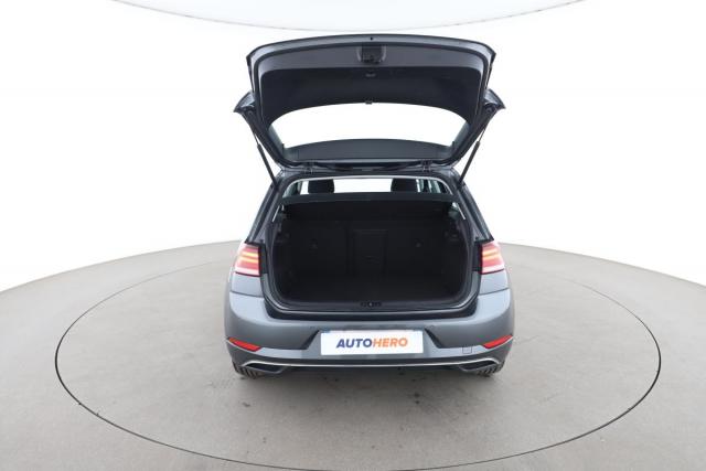Volkswagen Golf image 3