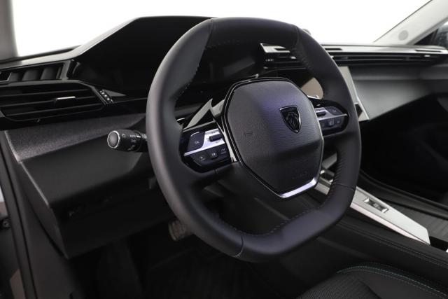 Peugeot 308 image 1
