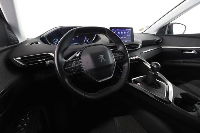 Peugeot 3008 image 8