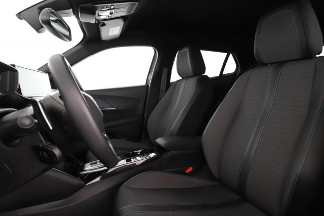 Peugeot 2008 image 7