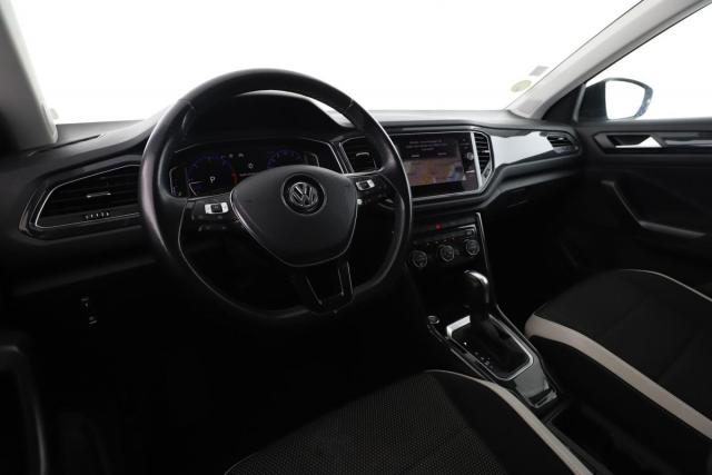 Volkswagen T-Roc image 5