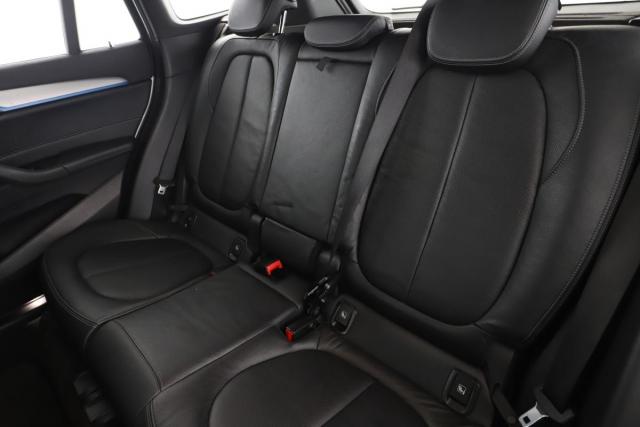 Bmw X1 image 9