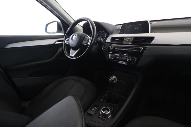 Bmw X1 image 8