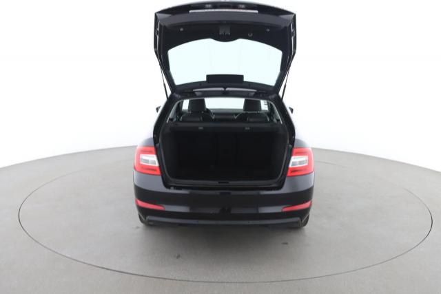 Skoda Octavia image 8