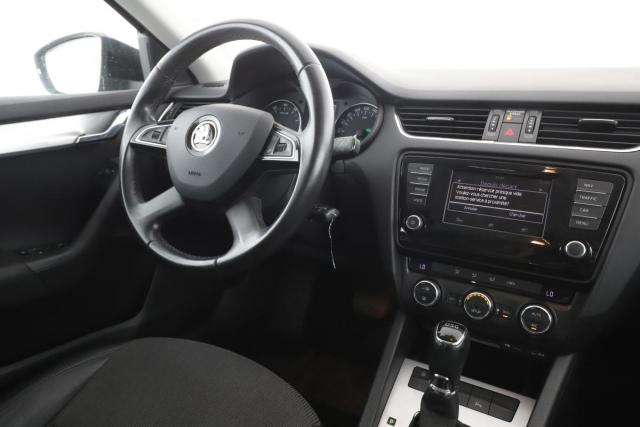 Skoda Octavia image 3
