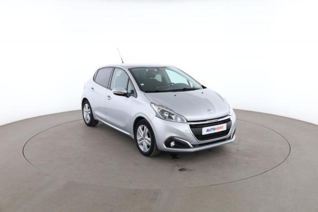 Peugeot 208 image 6