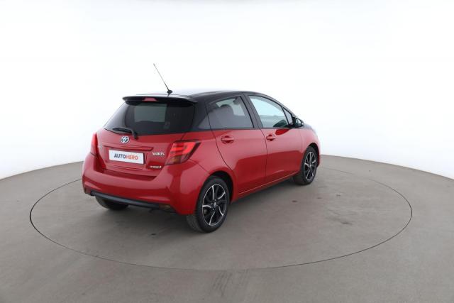 Toyota Yaris image 2