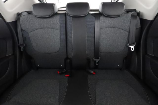 Renault Captur image 9
