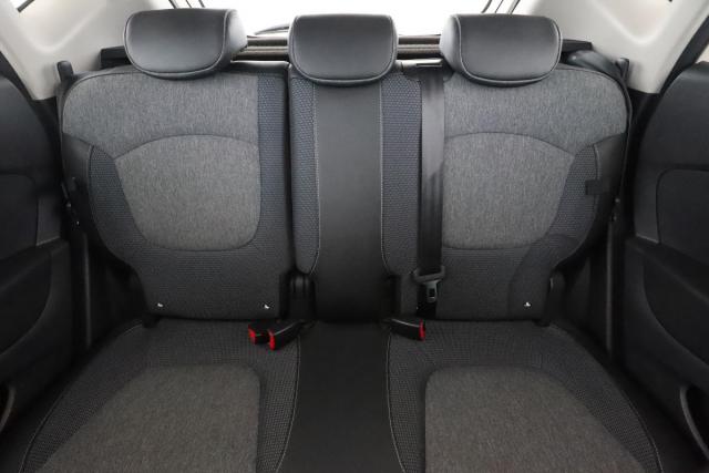 Renault Captur image 8