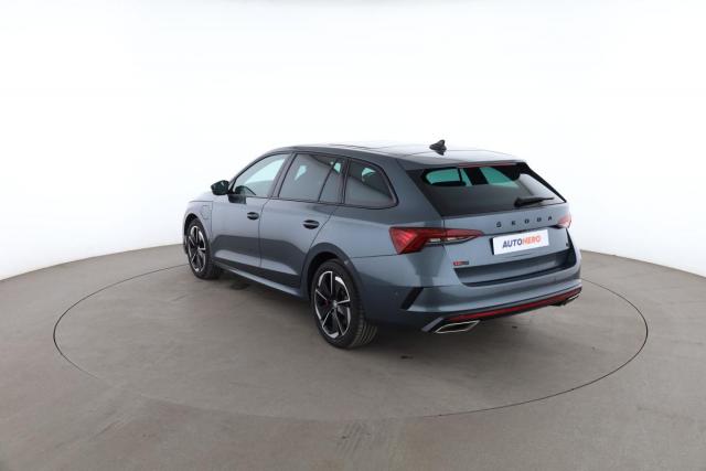 Skoda Octavia image 3