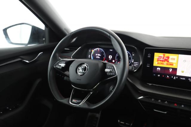 Skoda Octavia image 6