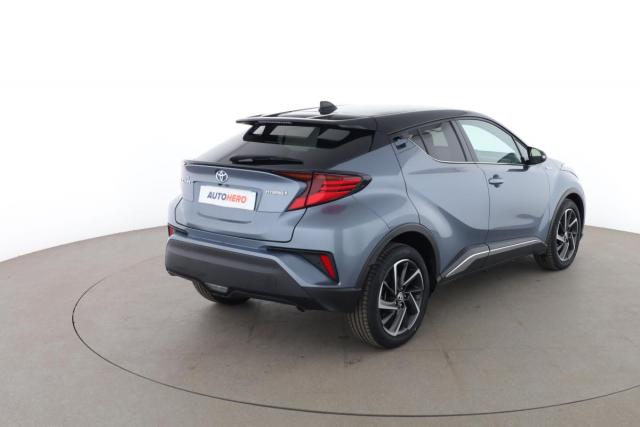 Toyota C-Hr image 1