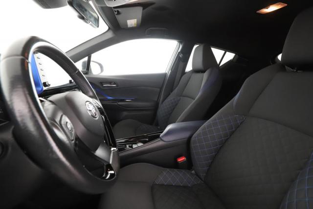 Toyota C-Hr image 3