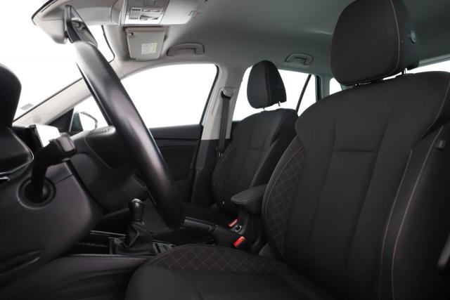 Skoda Kamiq image 2