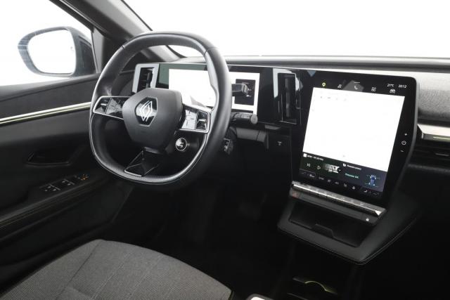Renault Mégane E-Tech image 8