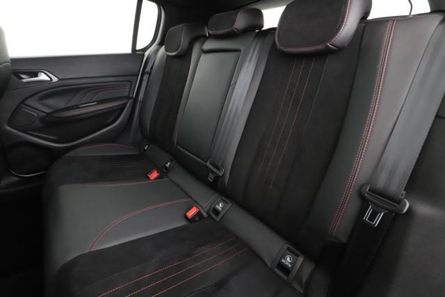 Peugeot 308 image 6