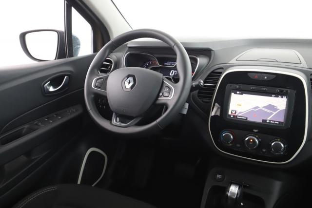 Renault Captur image 8