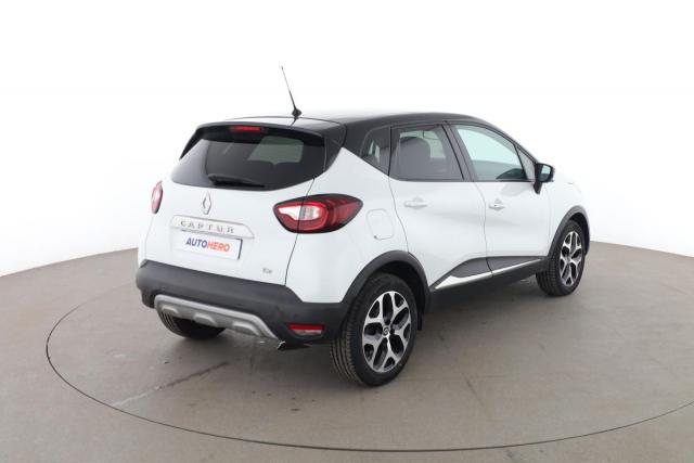 Renault Captur image 2