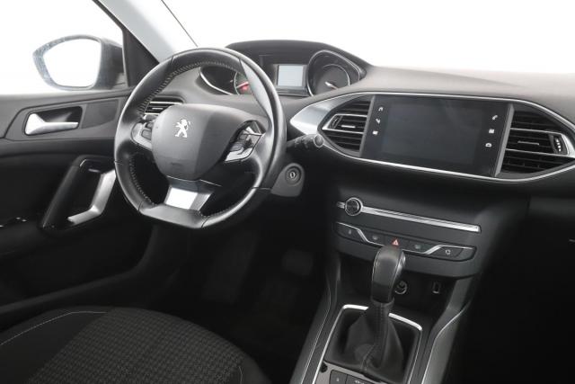 Peugeot 308 image 3