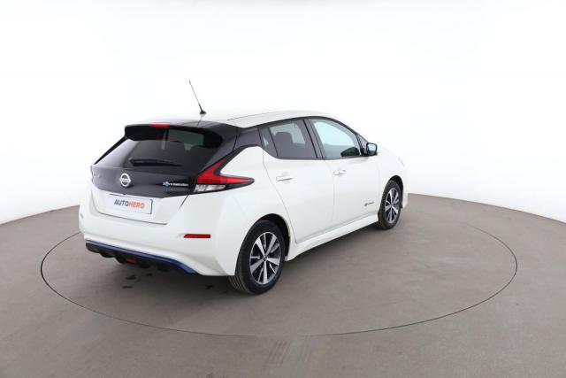 Nissan Leaf image 5