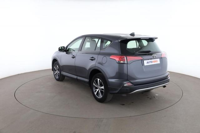 Toyota Rav4 image 2