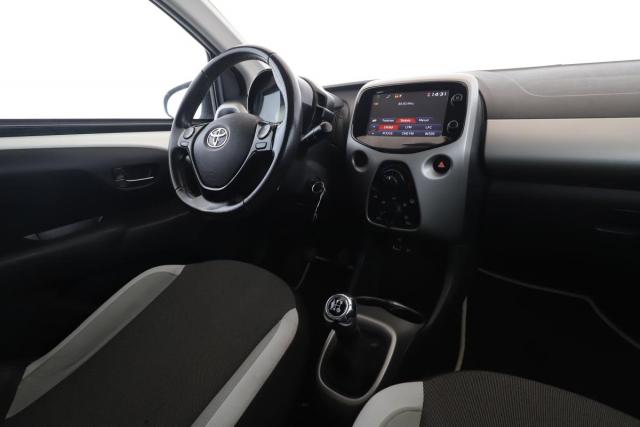 Toyota Aygo image 9