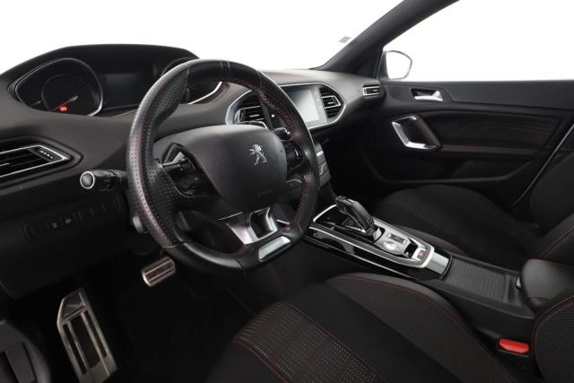 Peugeot 308 image 7