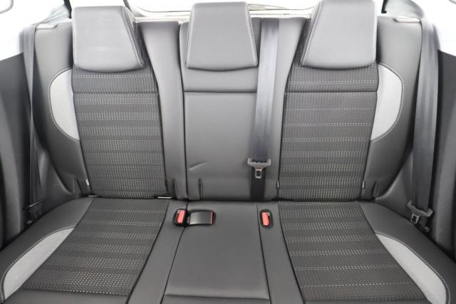 Peugeot 2008 image 4